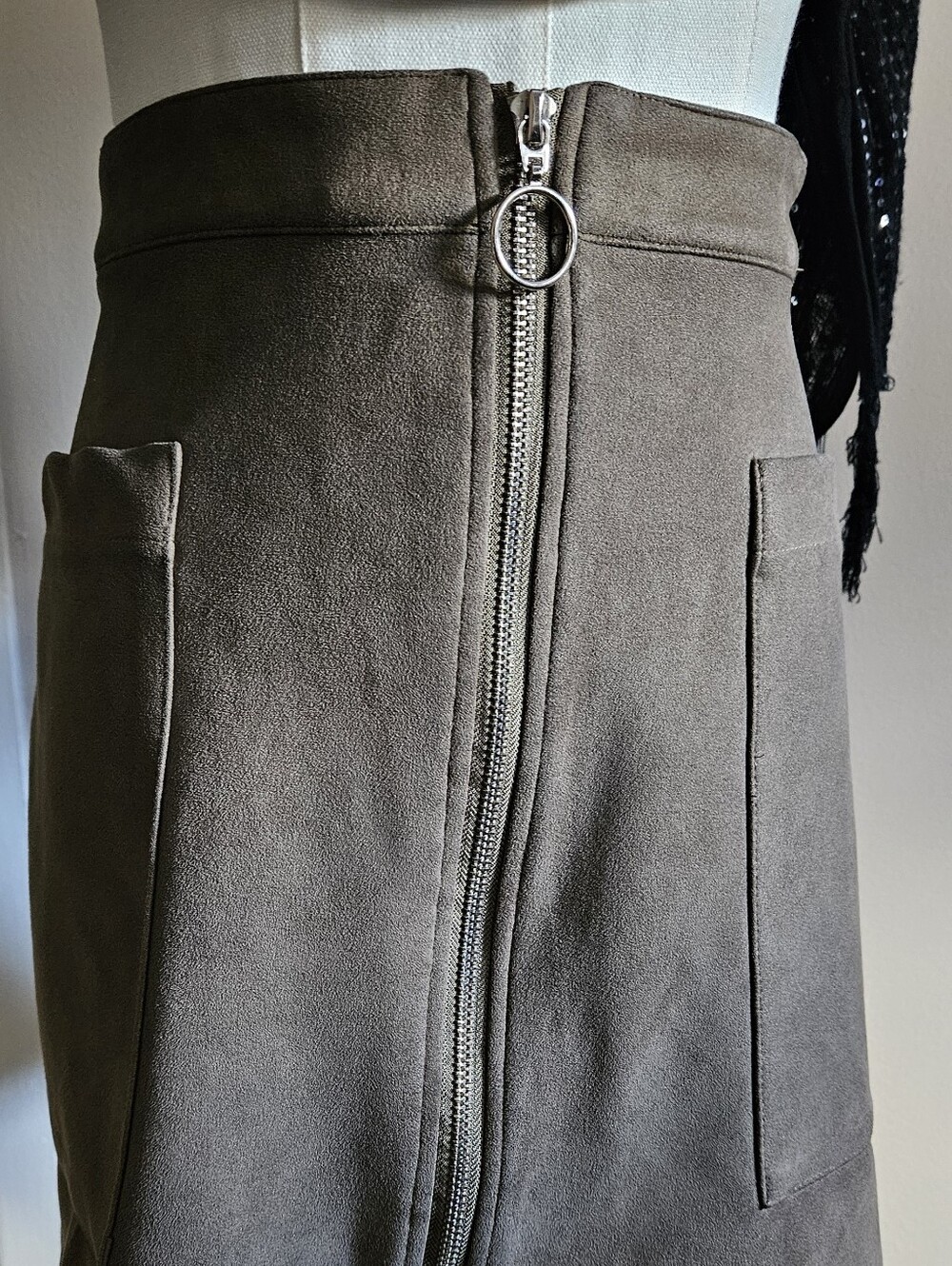 Fashion On Earth High-Waist Zip-Front Faux Suede Skirt in Olive Brown. Size M